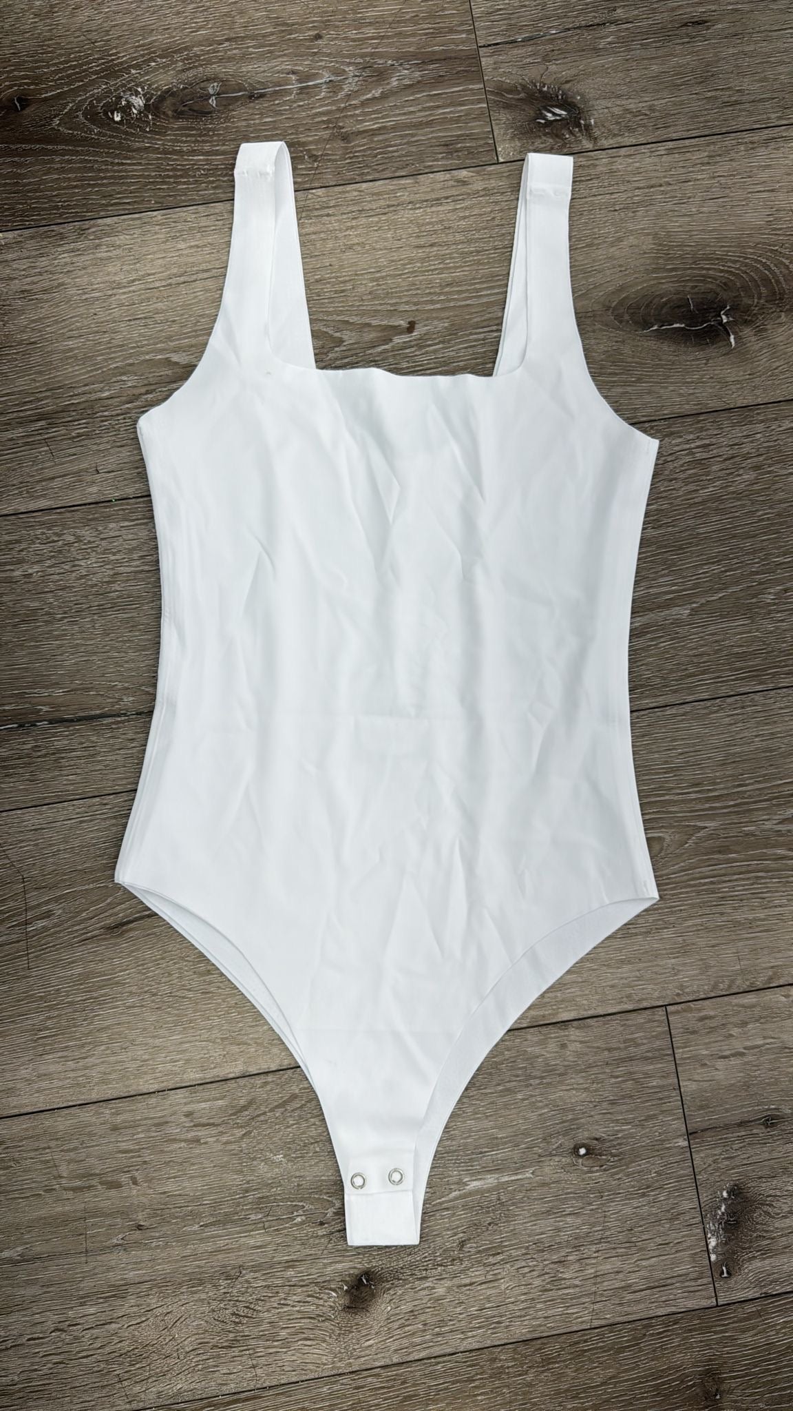 BASIC WHITE BODYSUIT