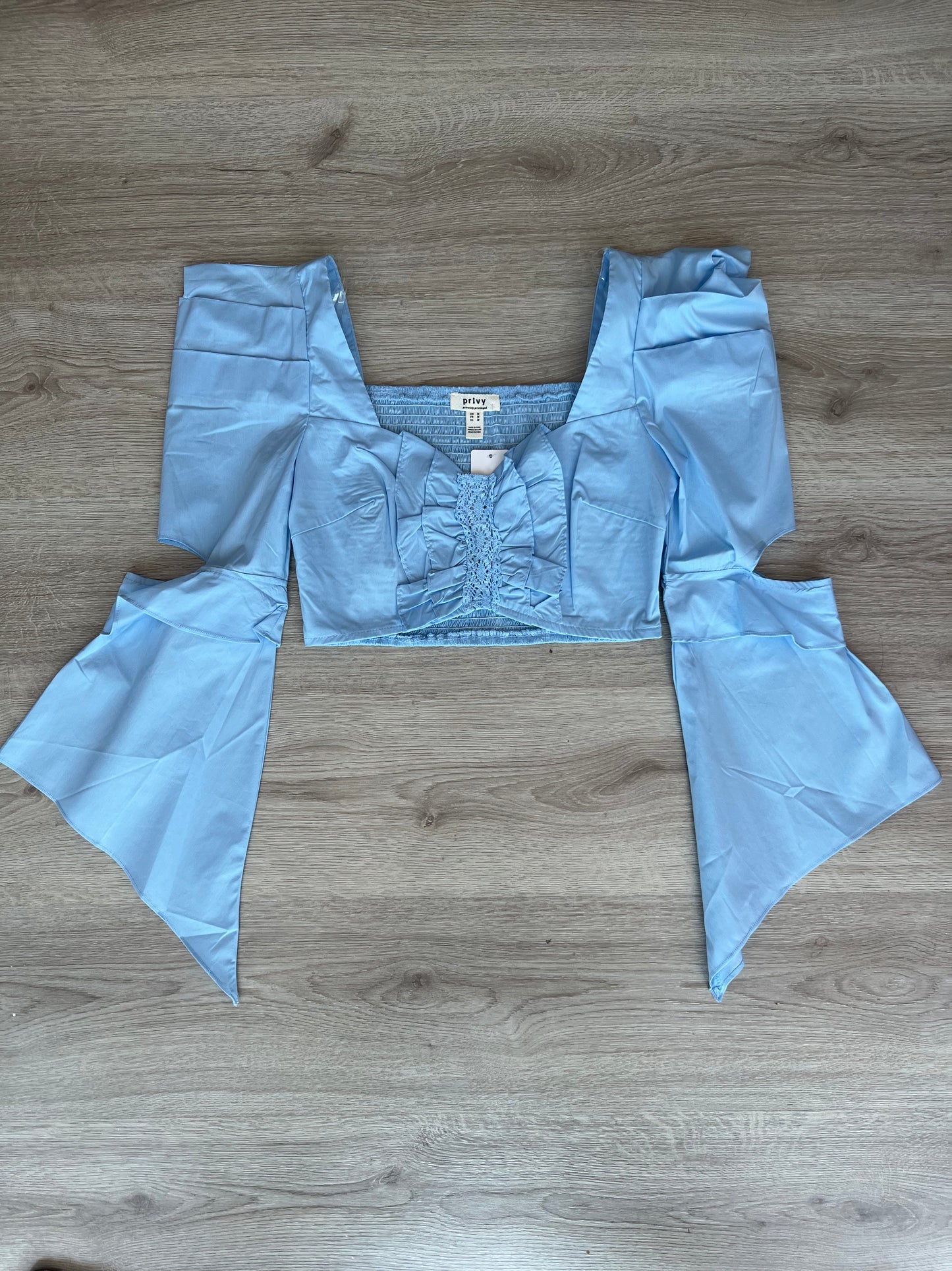 PERFECT BLUE CROP TOP