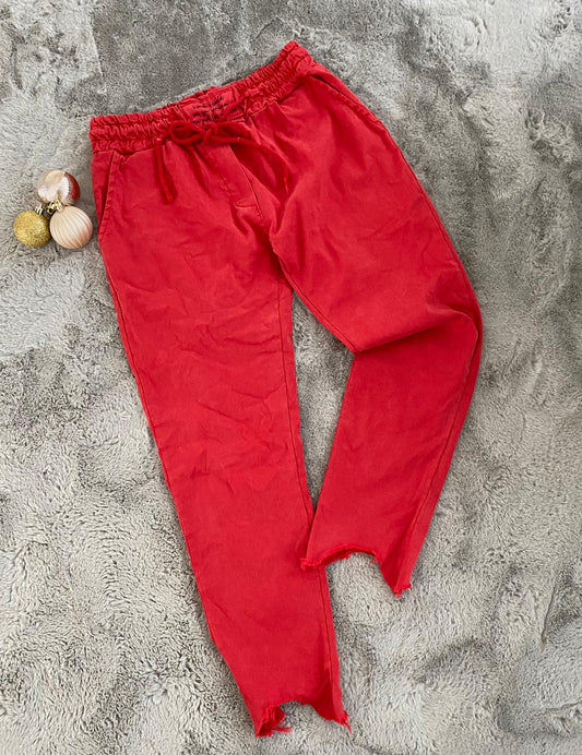 SIMPLE RED JOGGER